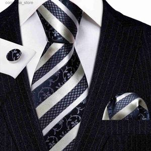 Cravatte Cravatte firmate Cravatta per uomo Blu Argento Strisce Fiore Rosso Viola Oro Verde Cravatta Hanky Gemelli Set Regalo di nozze BarryWang 6317 Y240325