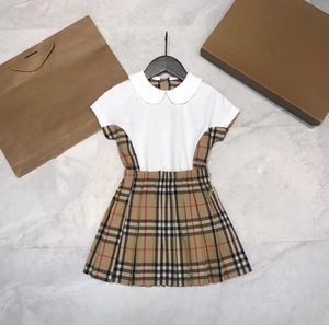 Tasarımcı Çocuk Giysileri Setleri Klasik Marka Bebek Kız Giysileri Takım Moda Mektup Etek Elbise Takım Çocuk Giysileri 3 Renk Yüksek Kalite