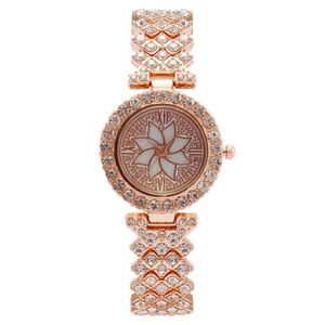 Fashion Diamond Inlaid Rhinestone Flower Armband Women's Watch Quartz