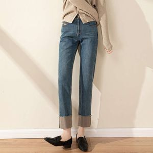 High waisted rolled edge straight leg denim pants for women in winter with added velvet new slimming and slim cropped small smoke tube pants