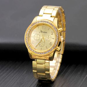 Style Genève Three Eye Diamond Inlaid Alloy Women's Steel Band Casual Jewelry Watch