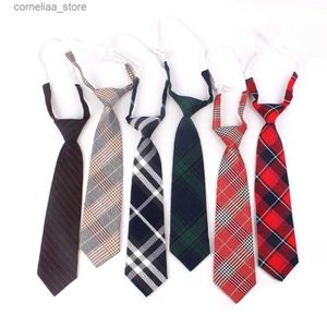 Krawaty na szyję krawaty mody krawat krawatek na szyję na Boże Narodzenie bawełniane dziewczęta wiązania szczupła kraciasta krawat na prezenty na prezenty swobodny krawat gumowy krawat Y240325