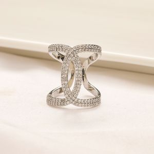 20Style Designer Ring 18K Gold Plated Diamonds Ring For Women Men Letter Personliga modeengagemangsmycken