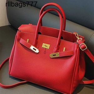 Oryginalna skórzana torebka torebka ślubna dla kobiet narzeczoną dla kobiet czerwona torba dla kobiet 2024 mody mała torba ślubna torba crossbody