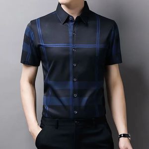 Frühling Sommer Polo Umlegekragen Kurzarmhemd Herren Streifen Korean Fit Checker Nicht Bügeln Business Casual Fashion Tops 240320