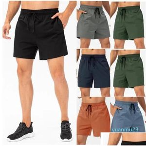 Yoga Outfit Ll 2024Designer Limoni Uomo Sport Short Quick Dry Lu Pantaloncini con tasca posteriore Cellulare Casual Running Gym Jogger Pant