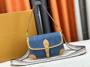 Designer New Cowboy Baguette Bag Leather Shoulder Strap Crossbody Bag Purse Shoulder Back Handbag Satchel Luxury Women's Fashion Bags Carrying Bags LY