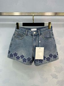 Designer denimshorts, hög midja, nya broderade löst passande kvinnors shorts