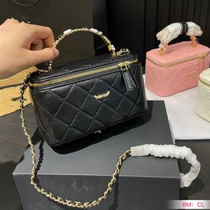 Fashion Girl High Look Level Langes Make-up-Etui Retro-Design Rhombock Camellia Handle Gold Single Chain Single Shoulder Crossbody Underarm Purse Card Bags 17CM