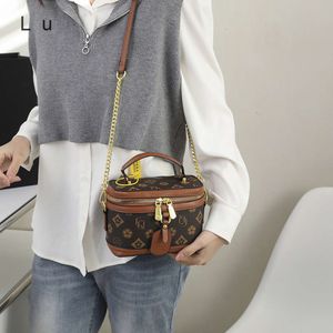 Borsa per travedici 80% Designer unico Nuovo borsa Womens Stampato Small Square Versatile Style One Spalla Makeup Borse