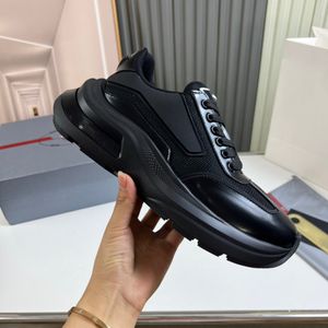 Famous 24ss Top Casual Men Shoes Runner Sports Sneakers Shoes Men Light Rubber Sole White Black Leather Trainers Wholesale Discount Skateboard Walking Skate Shoe