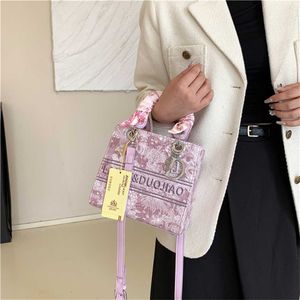 22% OFF Designer bag 2024 Handbags Fashionable High end Embroidered Handheld for Womens Unique Trendy One Shoulder Crossbody