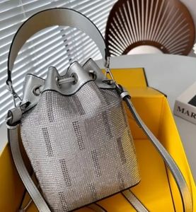 Mini Bucket Bag 6-kolorowe najlepsze designerskie torby na ramię torebki torebka dla torebki torebki Hurtowe 23 cm