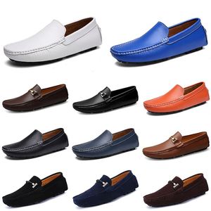 Designer Leather Doudou Mens Casual Driving Shoes Breathable Soft Sole Light Tan Black Navy White Blue Silver Yellow Grey Men's Flats Footwear All-match Lazy Shoe A104