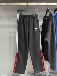 Дизайнерские мужские и женские махровые брюки в вертикальную полоску с вышивкой крючком 22ss и буквенным принтом KJ7N