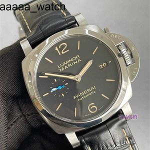 Designer Panerass Luxury 2024腕時計撮影パナソニックシリーズオートマチックメカニカルカレンダーメンズPAM01392を撮影する