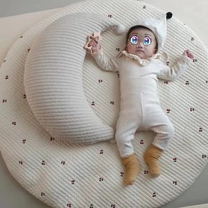 born Breastfeeding Pillow for Baby Moon Bed Cushion Cotton Nursing Childrens Bedding Room Decoration 240313