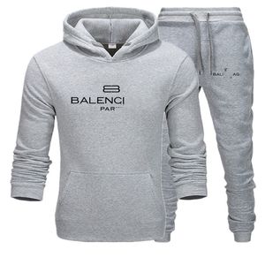 2024 Designer Designer Tracksuit da uomo e donna Stampa con cappuccio e pantaloni da jogger di lusso Jogger Sweatshirt Pantaloni della tuta per pile Tech Studite S-3xl.