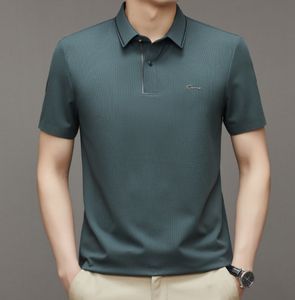 Herrpolos high end is siden bekväm och andas t-shirt män kort ärm sommar modebrev varumärke broderad casual polo skjorta 230706