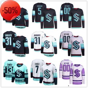 Seattle Custom Hockey Jerseys 6 Адам Ларссон 24 Джейми Олексиак 4 Джастин Шульц 17 Джейден Шварц 90 Томас Татар 20 Эели Толванен 56 Кайлер Ямамото