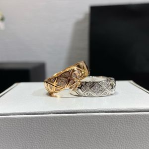 女性デザイナーカップルのCHリングゴールドメッキ18K 925シルバー最高カウンター品質ヨーロッパサイズのブラン​​ドデザイナーダイヤモンドラグジュアリークリスタルボックス001