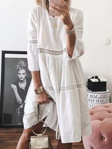 2024 Spring Cotton Large Size Women's Dress White O-neck Lace Hollow Out Casual Dresses Female Fashion Beach Clothes Ladies 240313