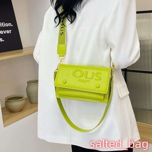 Designer väskor tous la rue audree crossbody kvinnor fast läder klaff magnetknappar handväska svart vit rosa handväska axel satchels lady cross body