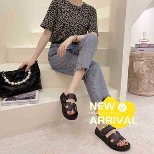 Chypre Sandals Designer Sandal 2024 New Summer One Line With Sandals for Women 0J7T tem logotipo 1xff ter logotipo