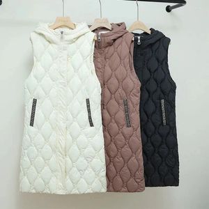 Kvinnors tankar 2024 Autumn Winter Down Cotton Vest Kvinnor Midlängd Varm väst Kvinnlig huva Jackor Fashion Hleeveless Parkas Coat W217