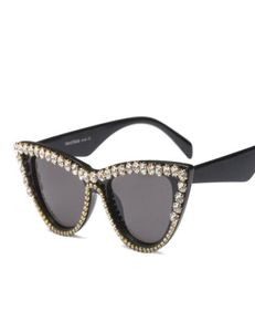 2019 New Cat Eye Diamond Designer Black Color Lens Solglasögon Kvinnliga dekoration Solglasögon Kvinnliga nyanser UV4001045536