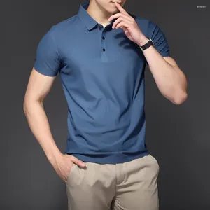 Camisetas masculinas Men Camisa de cor sólida Camisa de lapla de lapela elegante verão com design de tecido respirável