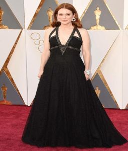 88º Oscar Awards Vestidos de celebridades com decote em V profundo 2016 Julianne Moore Uma linha com lantejoulas frisadas Grace Black Festa de noite formal G8650693