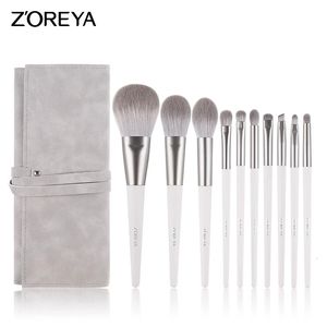 ZOREYA Makeup Brushes Set Cosmetics Eye Shadow Blending Blushlip Powder Highlighter Silver Eyeshadow Kabuki Professional Tools 240315