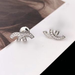 Sier Stud Fashion Stud Earrings Woman Designer Earring Multi Colors C Letter Women Diamond Wedding Gifts Jewets