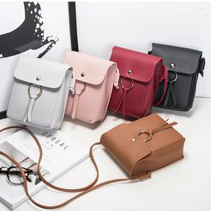 Axelväskor bruna vintage flickor klaff kvinnlig pu tassel dragsträng messenger crossbody väska för kvinnor handväska