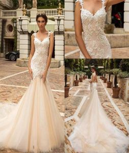 Designer sereia vestidos de casamento de renda 2018 design de cristal nupcial embelezado corpete sem mangas ajuste e alargamento sem costas vestido de casamento5778126