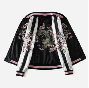 Harajuku Blumenstickerei Baseball Bomberjacke Unisex Zweiseitige Yokosuka Pilot Strickjacke Frühling Herbst Lose Reißverschluss Streetwear 240319