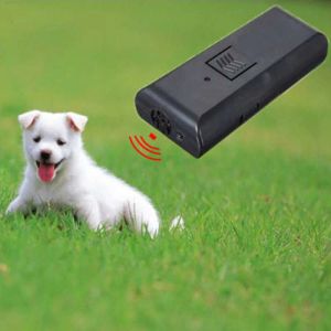 Deterrents Dog Anti Barking Device Ultrasonic Dog Repeller Chaser Stop Aggressive Animal Attacks Repeller With LED Flashlight Pet Training