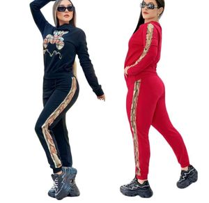 女性チェッカートラックスーツジャケットとズボン2ピースパンツトラックスーツ女性カジュアルプリントパーカーとスウェットパンツセットカジュアルな服装
