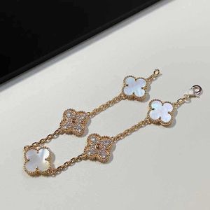 Brand charm Van Four Leaf Grass Natural White Fritillaria Diamond Bracelet S925 Sterling Silver Plating Star Same Style