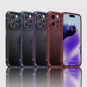 iPhoneのカーボンファイバーTPU電話ケース15 14 13 12 Pro Max 11 XR XS X SAMSUNG S22 S23 ULTRA VERTICAL SILICONE COVER ANTI CollisionおよびAnti Slip Protective Shell