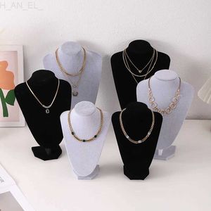 Pendant Necklaces Velvet Portrait Necklace Display Pendant Organizer Jewelry Display Stand Jewelry Mannequin Bust Necklace Pendant Window DisplayC24326