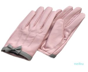 Women039s Short Design Sheepskin Gloves äkta läderhandskar Bow Design Pink Motorcykel Glove6681519