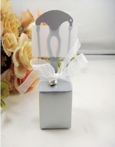 Gümüş sandalye düğün iyiliği kutusu şeker kutusu kek çikolata kutuları kalp dekoru düğün hediye kutuları şerit 100pcs5403141