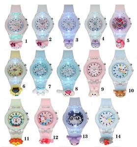 Sport Cartoon Flash Light Orologio per bambini Nuovo orologio luminoso per bambini Studente Orologio in silicone carino Regalo per ragazza ragazzo