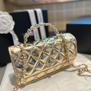 24p inci sapı lüks el çantası yağ balmumu deri moda kadın omuz çantası deri elmas donanım metal metal toka lüks el çantası matelasse zincir crossbody çantalar