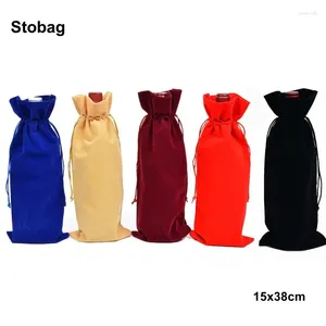 Depolama Çantaları Stobag 20pcs Kırmızı Şarap Ambalajı Hediye Taşınabilir Organizatör Torbası için Toptan Uzun Velvet Drawstring Çantası Yeniden Kullanılabilir Cep