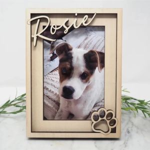 Cornice personalizzata per cani Cornice per cani Regalo commemorativo per cani Cornice personalizzata per cani Nome animale domestico Cornice per foto Stampa a colori con incisione in legno personalizzata gratuita