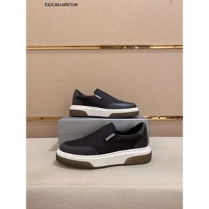 Pradoity slip-on pada prax praddas sneaker män kvalitet toppskor äkta läder tränare svart vit mjuk kalvljus sula skateboard gå eu38-45