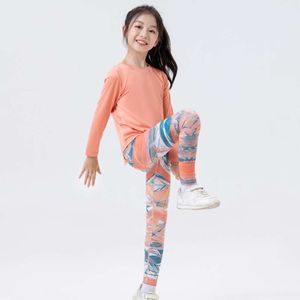 Spedizione flash della nuova tuta da yoga Fiess per ragazze sportive per bambini, top ad asciugatura rapida, pantaloni aderenti a forma di squalo, autunno